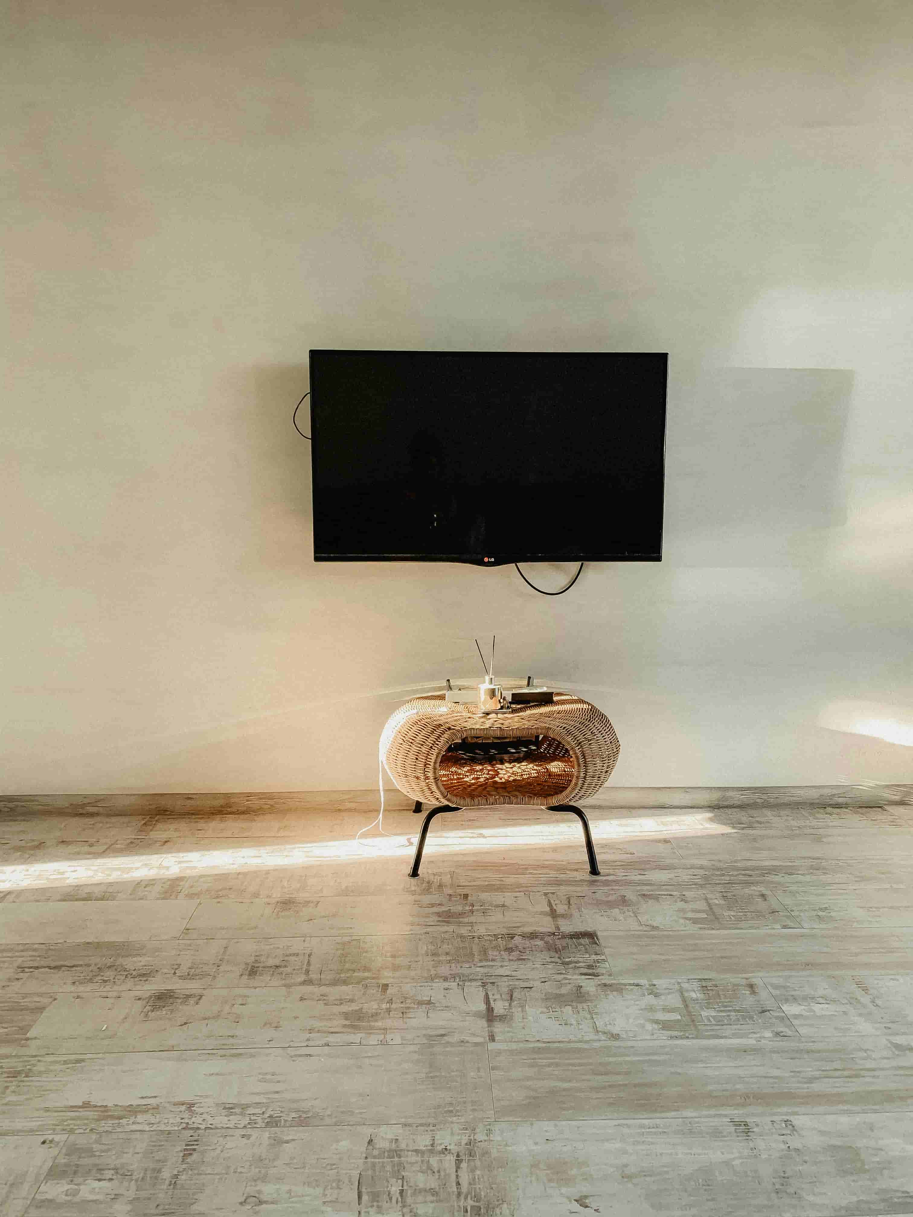 TV/home theatre installation